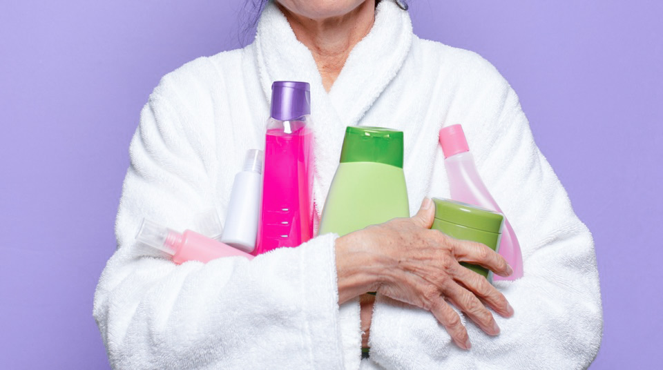 การอาบน้ำผู้ป่วยบนเตียง